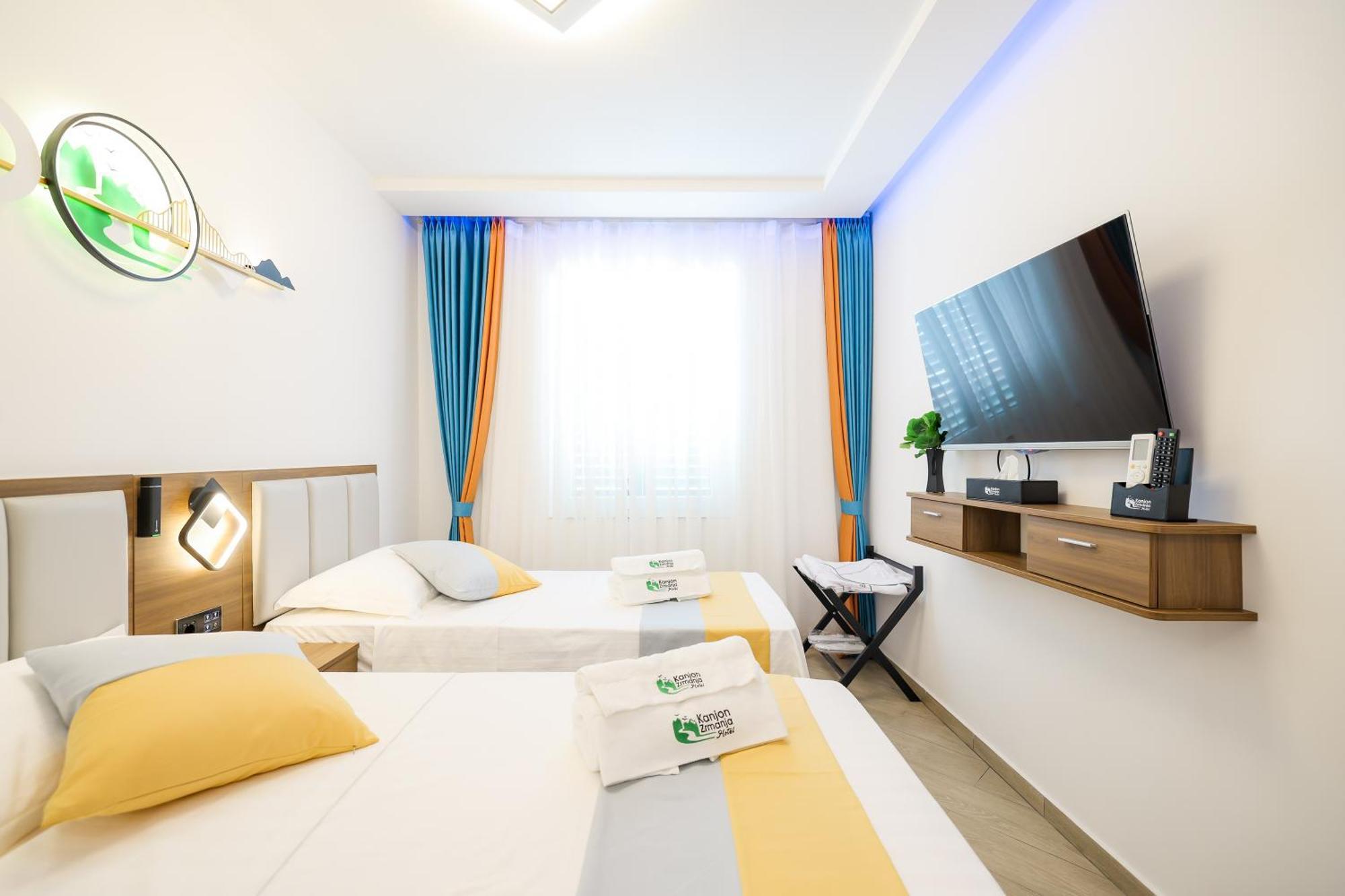 Hotel Kanjon Zrmanje โอเบรอควาซ ภายนอก รูปภาพ