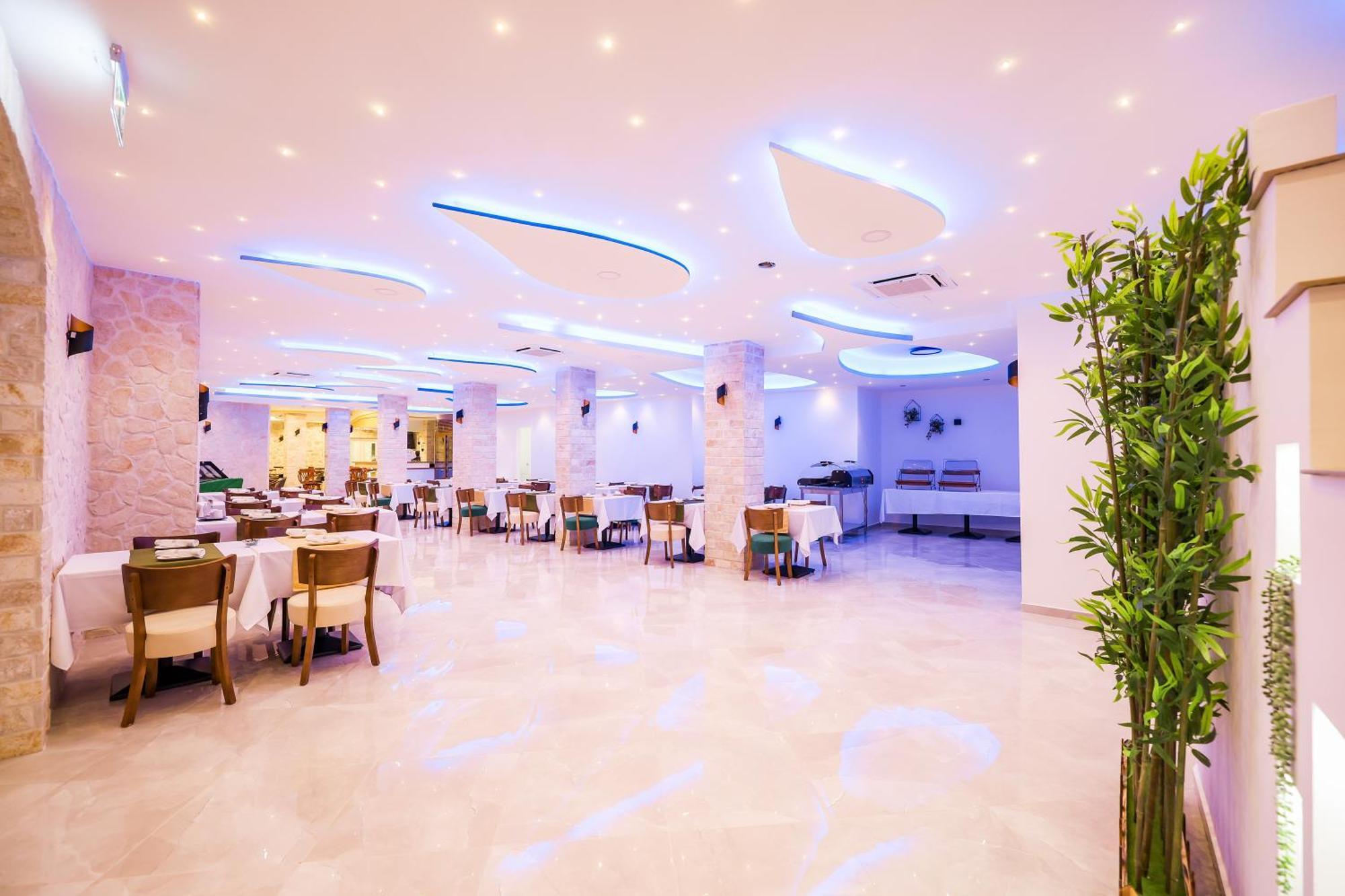 Hotel Kanjon Zrmanje โอเบรอควาซ ภายนอก รูปภาพ
