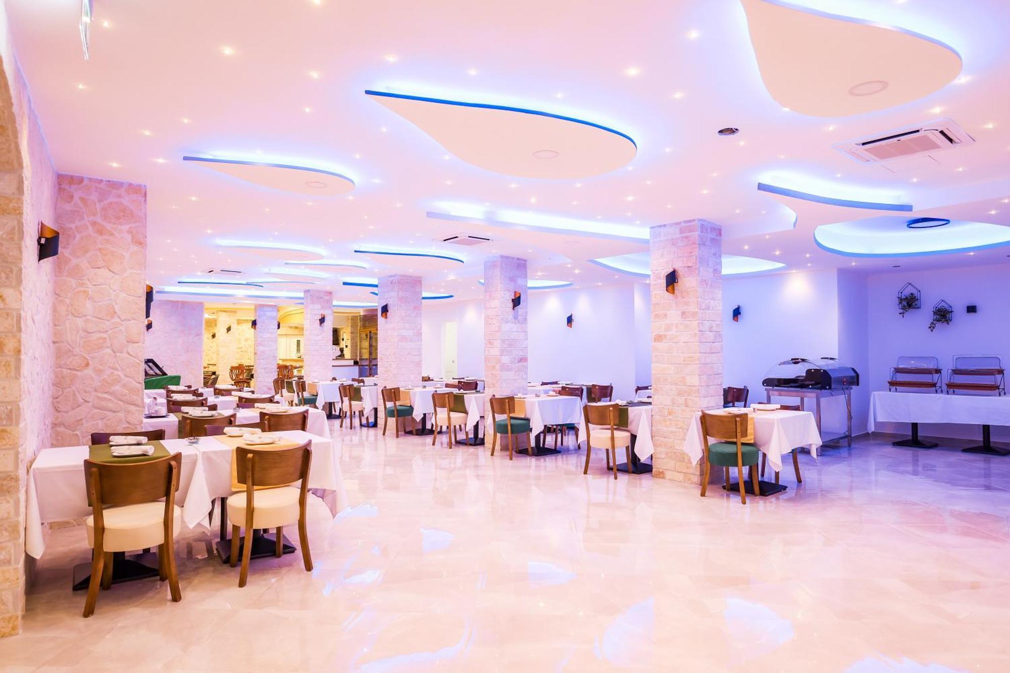 Hotel Kanjon Zrmanje โอเบรอควาซ ภายนอก รูปภาพ