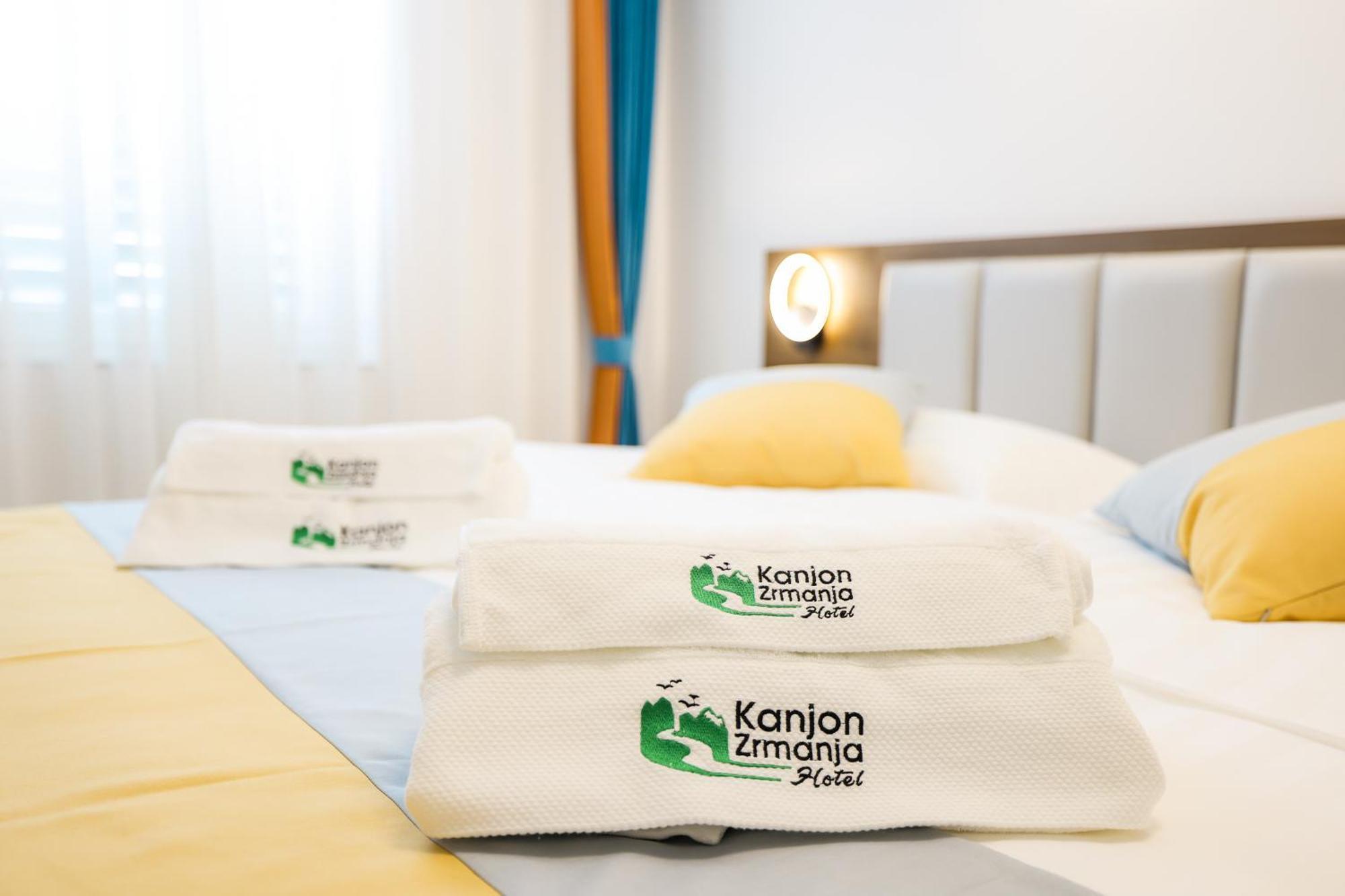 Hotel Kanjon Zrmanje โอเบรอควาซ ภายนอก รูปภาพ