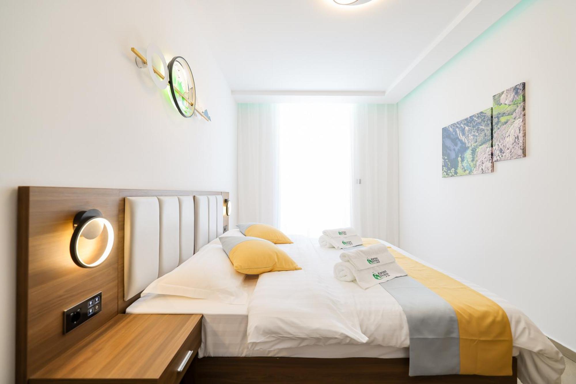 Hotel Kanjon Zrmanje โอเบรอควาซ ภายนอก รูปภาพ